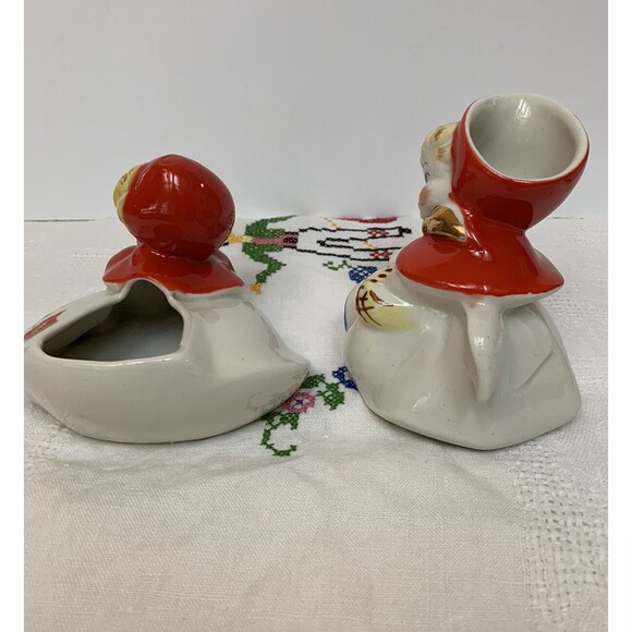 MCM Hull Little Red Riding Hood 6 PC-Tea Pot, Creamer, Sugar Bowl, Salt & Pepper - Picture 9 of 14